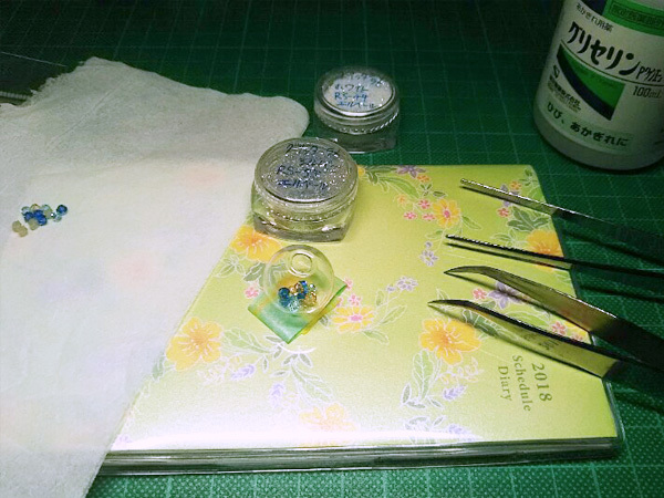 0507アクセサリー製作中01